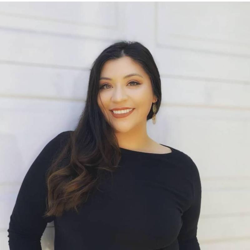 Vero Gonzalez Headshot